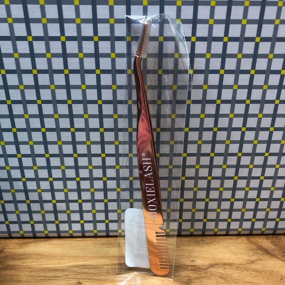 NIB! MOXIELASH Lash Applicator Tool, Rose Gold - Picture 1 of 3